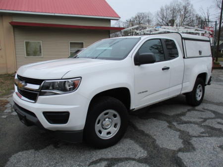 2015 CHEVROLET COLORADO EXTRA CAB.
106K ,2.5L  4 CYLINDER, AUTOMATIC, ARE TOPPER.
$14,900