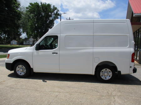 NISSAN NV IS ONE IF THE BEST DRIVING VAN ON THE MARKET